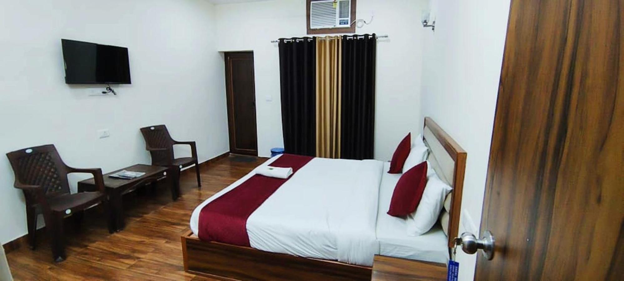 Luxury Rooms In Safdarjung Enclave Near Aiims & Safdarjung Hospital New Delhi Exterior foto